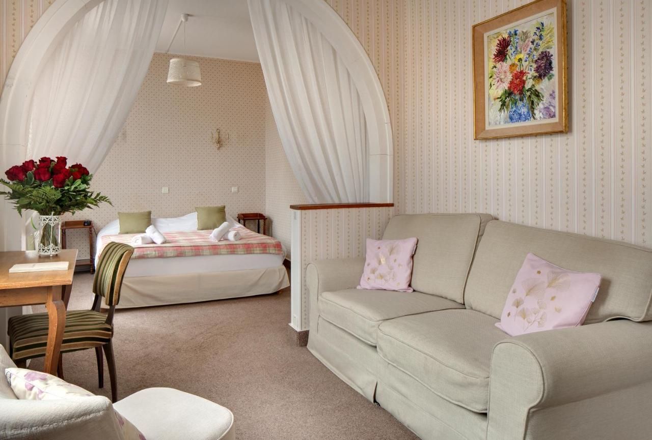 Hotel La Roseraie 쉬농스 외부 사진